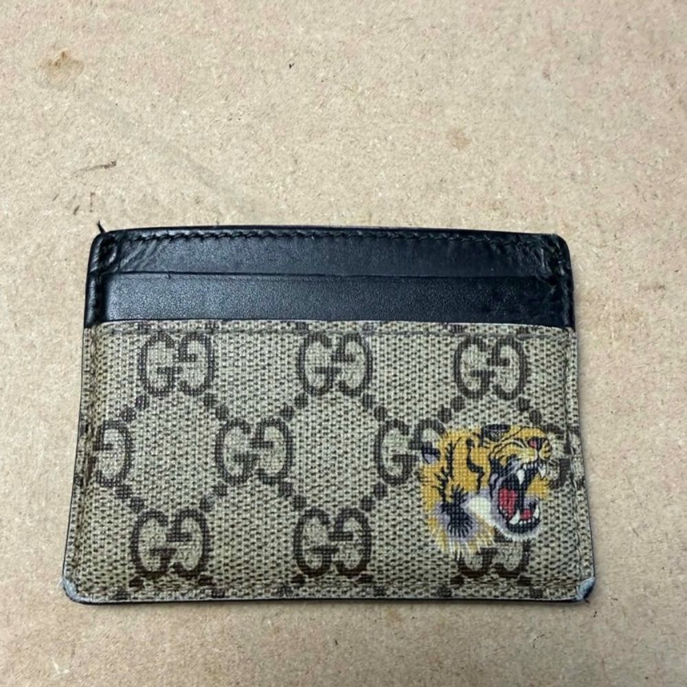 GUCCI GG Supreme Card Case Tiger
Card Holder Unisex Used